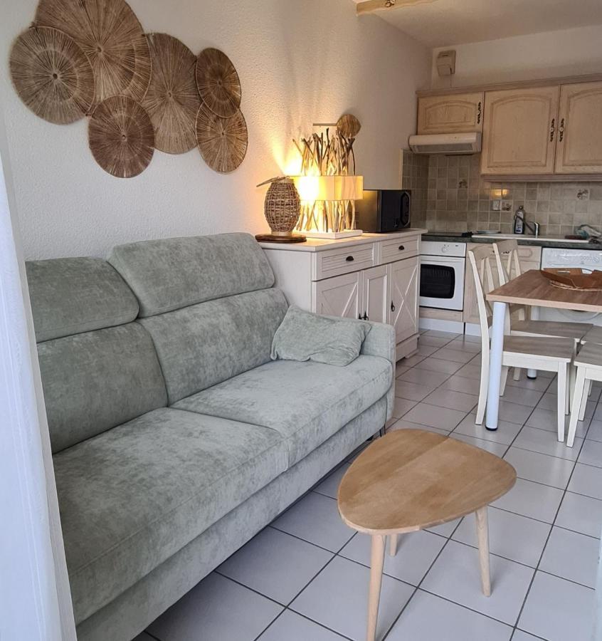 Le Tamaya Plage Charmant T2 En Rez De Jardin A 2 Pas D Une Belle Plage De Toutes Commodites Et Centre Ville Port Cavalaire-sur-Mer Kültér fotó